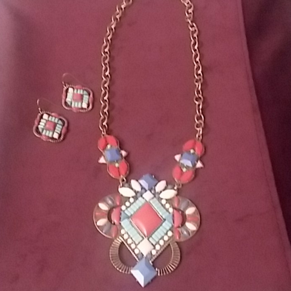 Aztec western necklace and earrings..vibrant